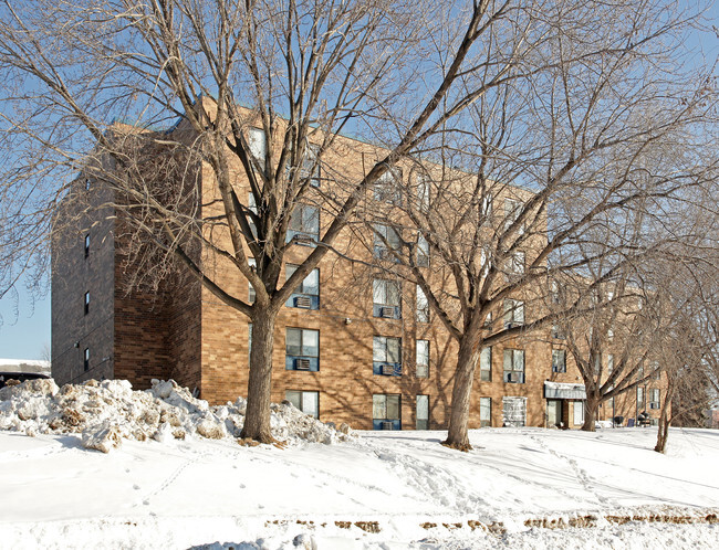 Building Photo - Labor Plaza