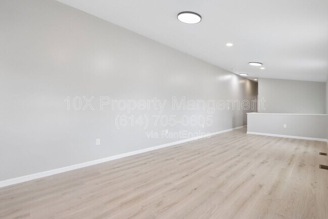 Building Photo - 1209 E Whittier St