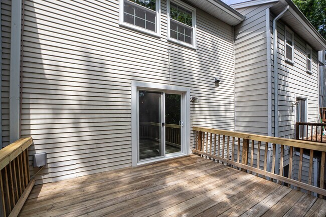 Building Photo - 13711 Flowing Brook Ct