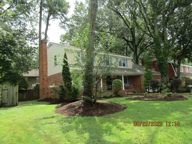 Building Photo - Bellamy Estates