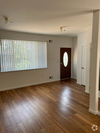 Building Photo - 107 Scribner Ave