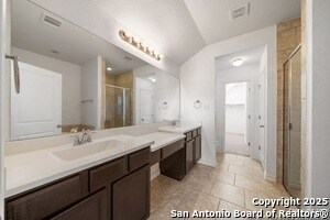 Building Photo - 14724 Costa Leon