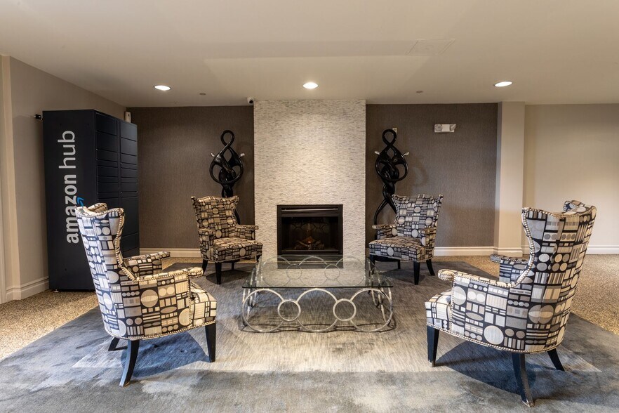 Interior Photo - Hawthorne Regency Apartments