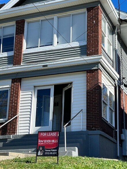 Primary Photo - 3428 Harvey Ave