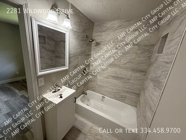 Building Photo - 2281 Wildwood Dr