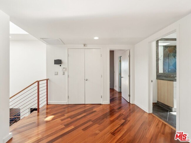 Building Photo - 2222 Bancroft Ave