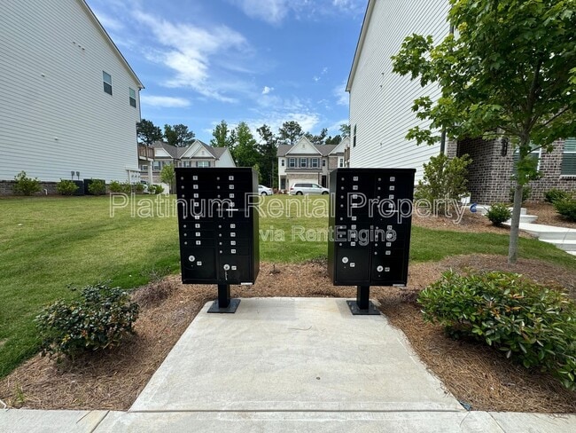 Building Photo - 1592 Gin Blossom Cir