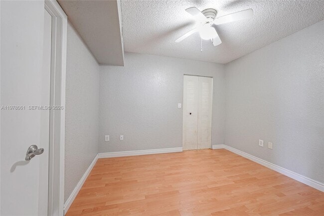 Building Photo - 2871 N Oakland Forest Dr