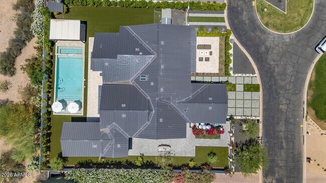 Building Photo - 5812 N 44th Pl