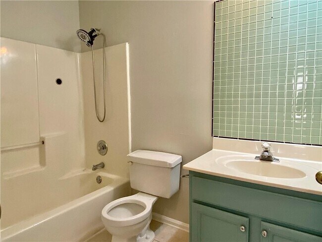 Building Photo - 4609 Insdale Ln NW