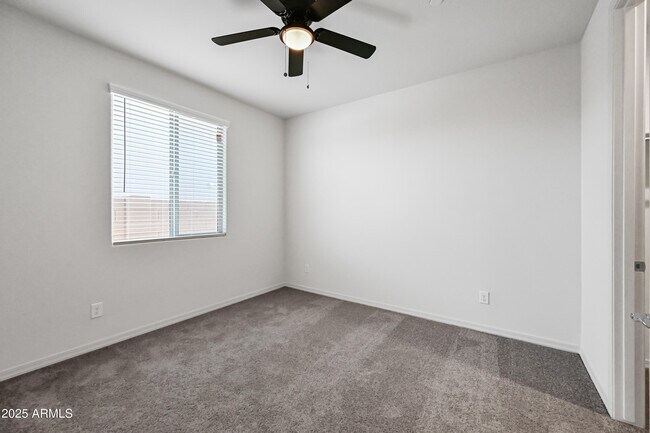 Building Photo - 13803 W Calle De Baca