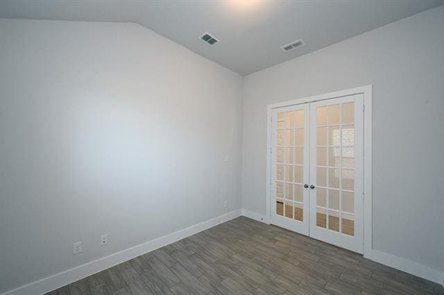 Building Photo - 2613 Chevy Chase Dr