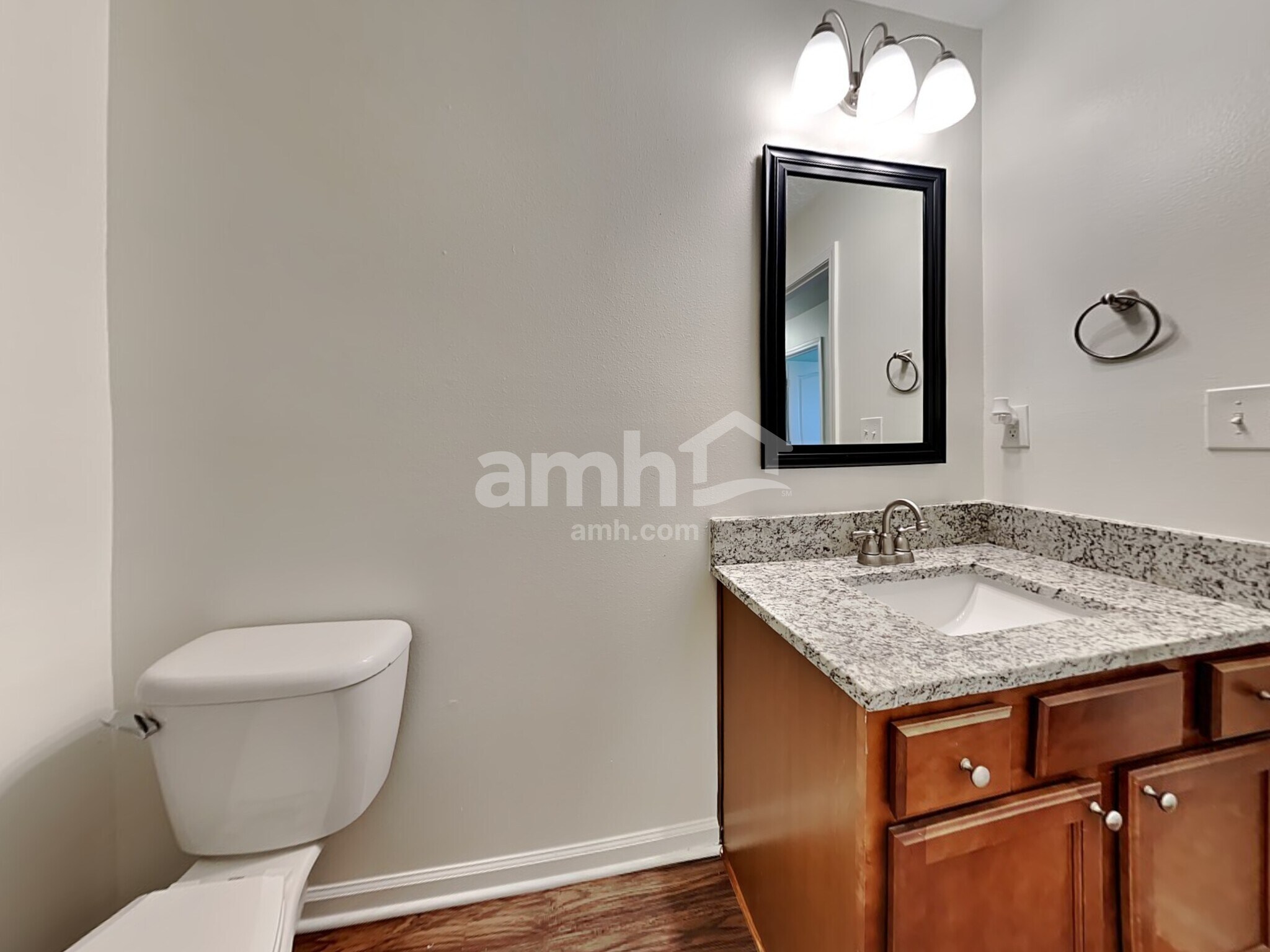 Building Photo - 7338 Cumbria Blvd