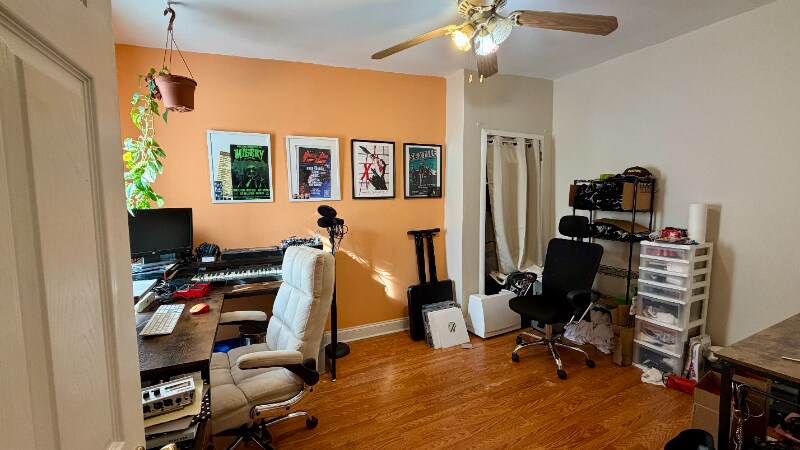 Building Photo - 1804 Titan St