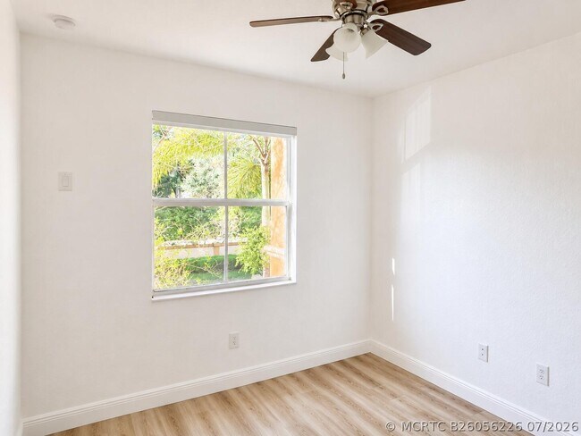 Building Photo - 12204 SW 25th Ct