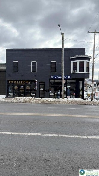 Building Photo - 202 E Hamilton St