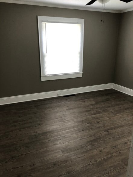 Front Bedroom - 415 Ogburn St