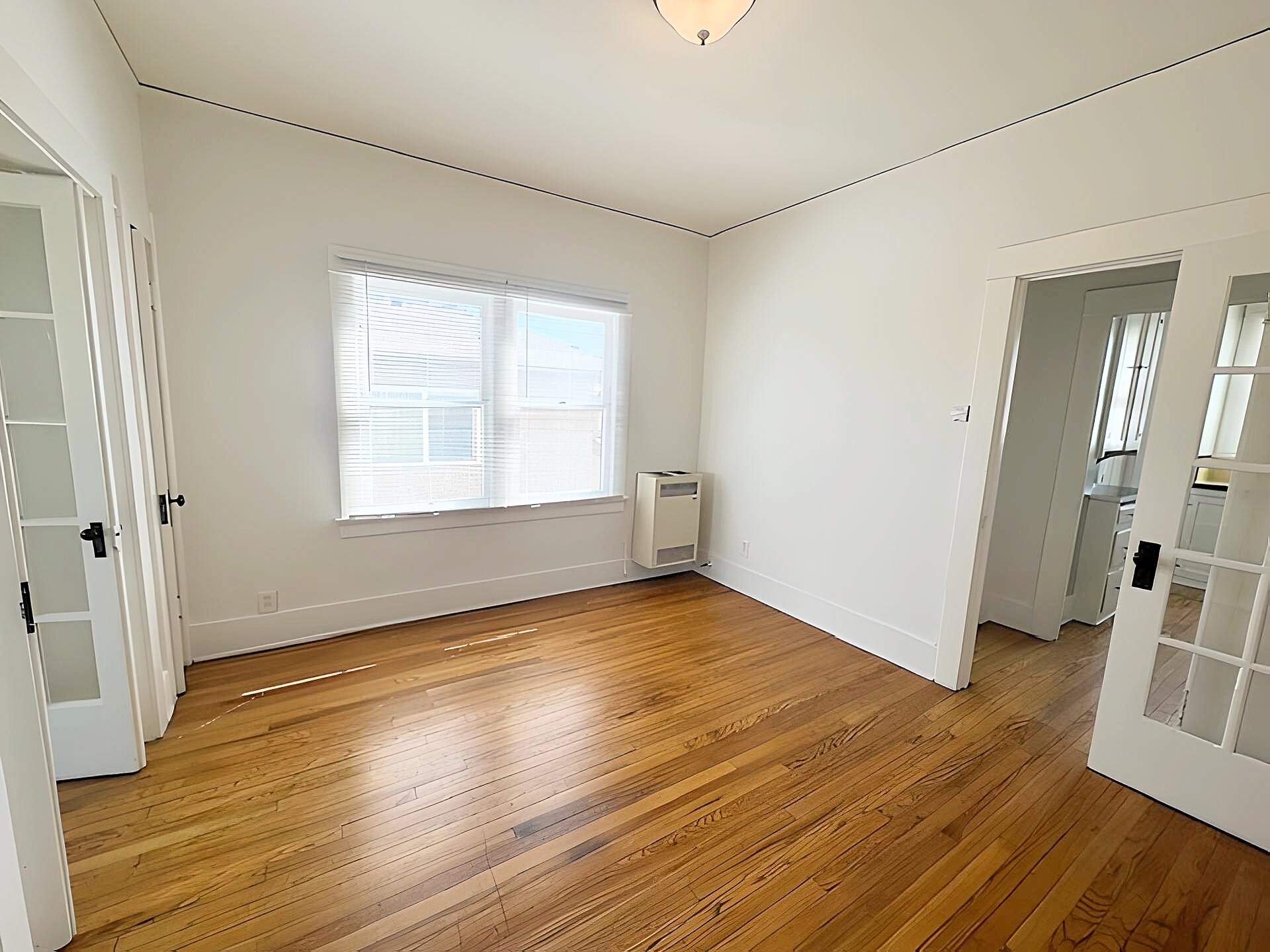 Building Photo - 925 Marview Ave