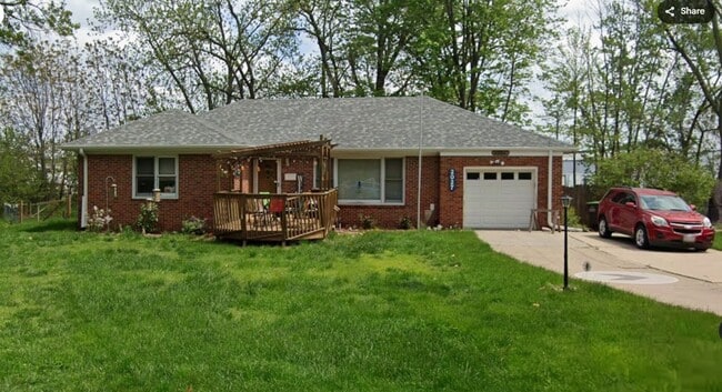 Building Photo - 2027 Glenbrook Dr