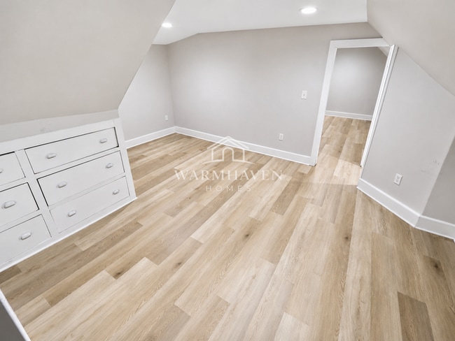 Building Photo - 557 W Hopocan Ave