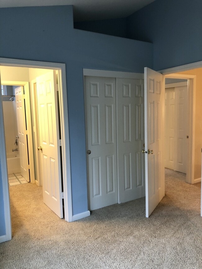 Building Photo - Beautiful 3 Bed + Bonus Room, 2.5 Bath Home!