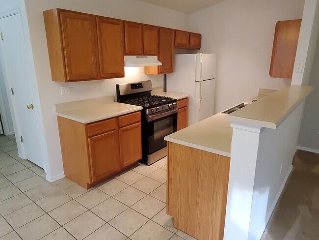Building Photo - 2513 Durham Place Ct