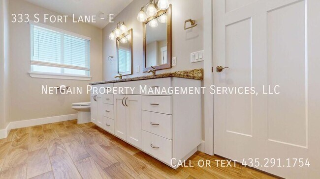 Building Photo - 333 S Fort Ln