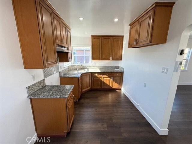 Building Photo - 6222 Hood Ave
