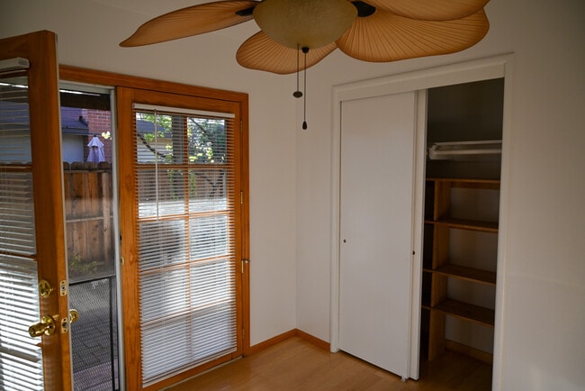 Bed 1 - 881 W Rialto Ave