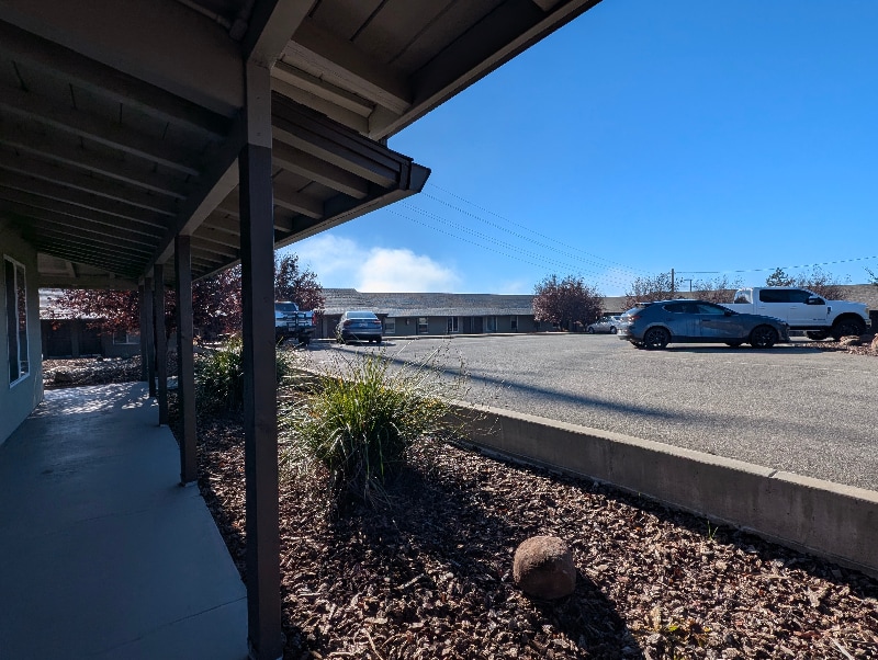 Building Photo - 4758 Skyway