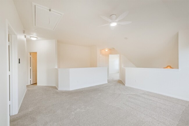 Building Photo - 2030 Vander Wilt Ln