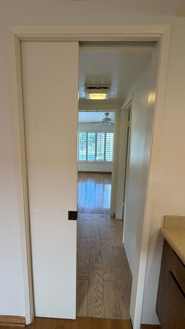 Building Photo - DESIRABLE TWO BEDROOM TWO BATH HOME IN STUDIO CITY