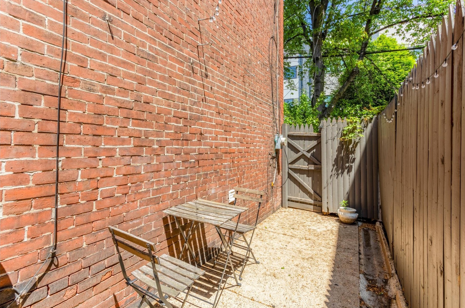 Building Photo - 1212 Day St