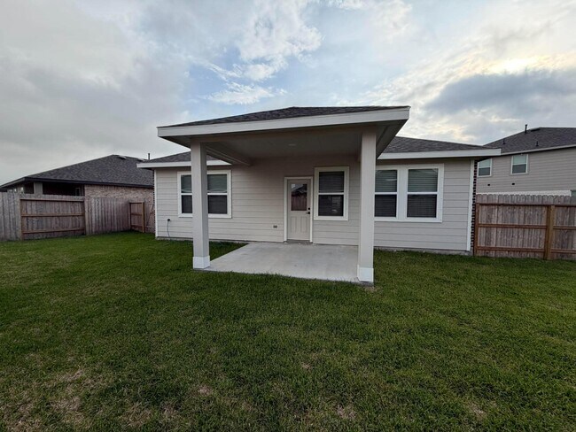 Building Photo - 8407 Tranquil Bay Ct