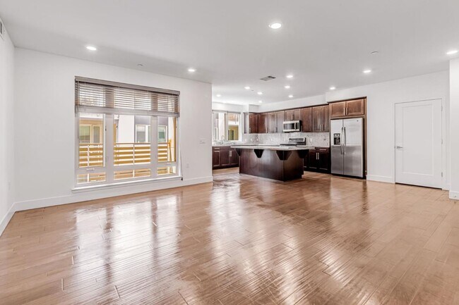 Building Photo - 380 Riesling Ave