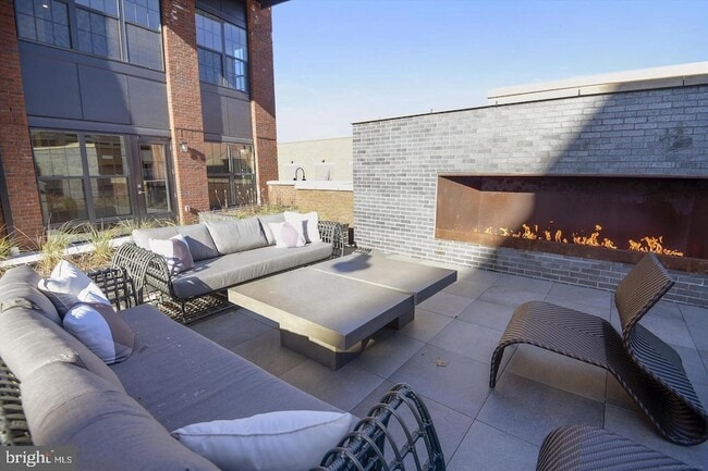 Building Photo - 502 Diamondback Dr