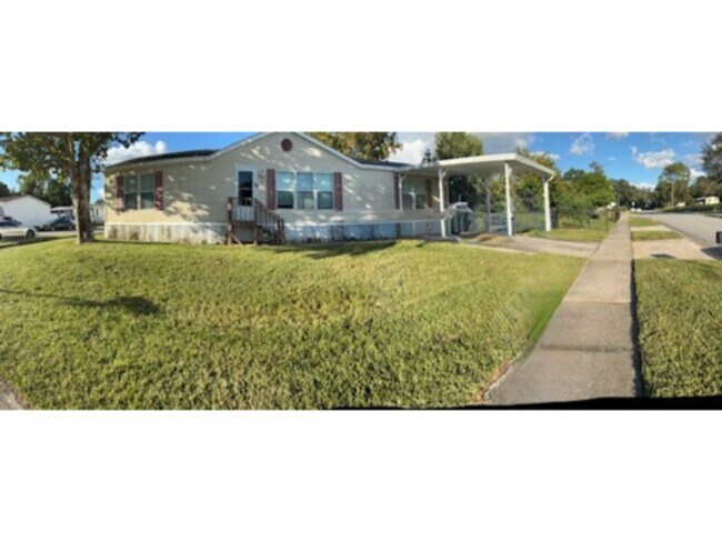 Primary Photo - Rent now!!!3 bedroom home with Shack, Corn...