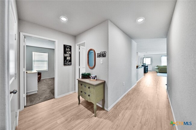 Building Photo - 5364 Fair Moon Dr