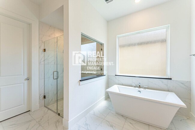 Building Photo - Highly Upgraded Five-Bedroom Home Located ...