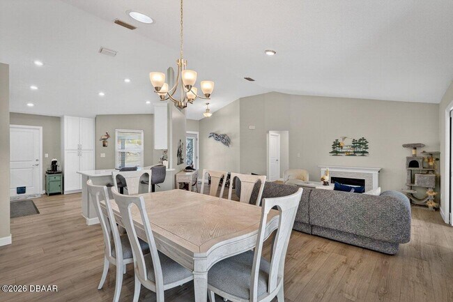 Building Photo - 331 Citrus Open Dr