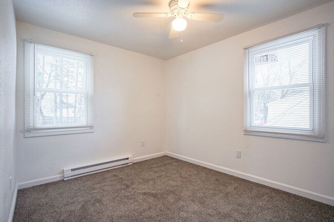 Building Photo - 1224 Page Blvd