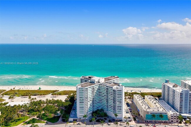 Building Photo - 7135 Collins Ave