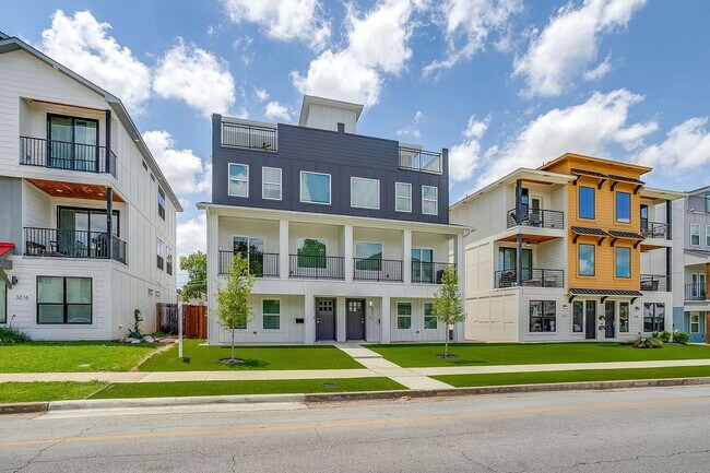 Building Photo - 3214 Forest Park Blvd