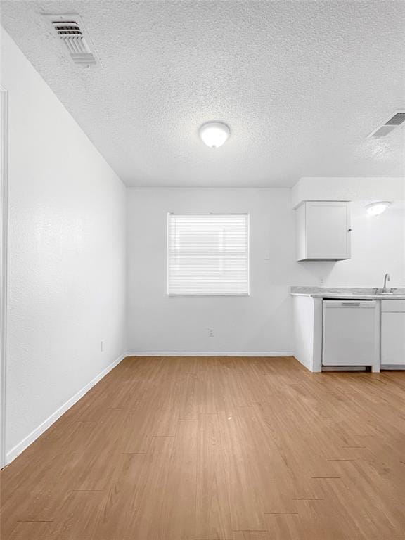Building Photo - 5002 Weidemar Ln