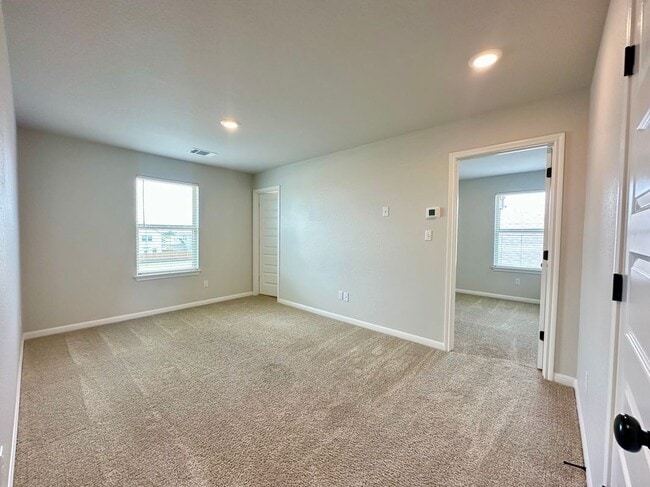 Building Photo - 149 Gullivers Dr