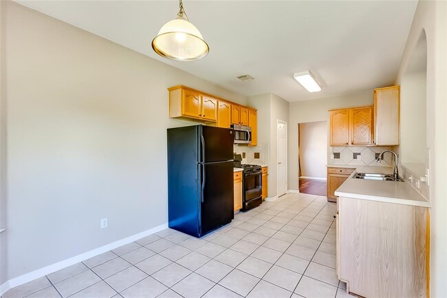 Building Photo - 13516 Utah Flats Dr