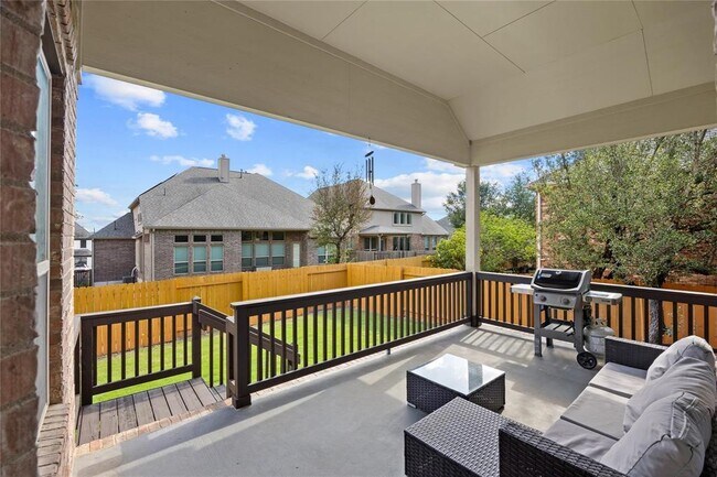Building Photo - 15513 La Catania Way