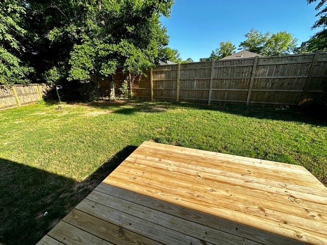 Building Photo - 8022 Brookside Ln