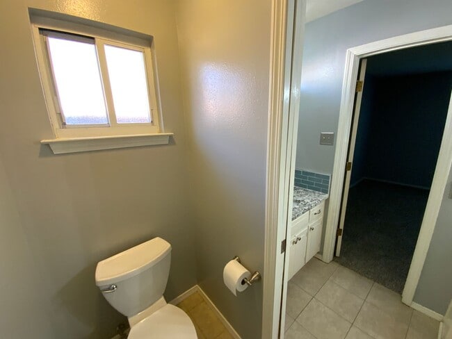 Building Photo - 3 Bedroom Single Story Home Available Near Louisiana Blvd NE & Candelaria Rd NE!