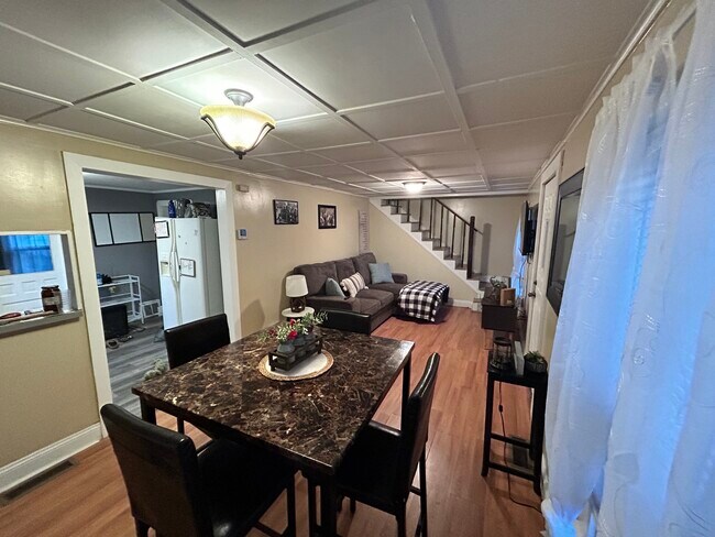 Building Photo - 249 Brayton Rd